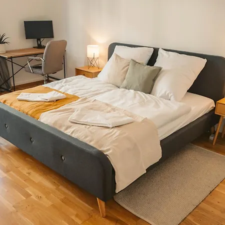 K15 Cozy, Unique & Spacious 3-room With Balcony Or Single By Lipa Appartement Karlsruhe