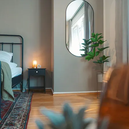 Apartment K15 Cozy, Unique & Spacious 3-room With Balcony Or Single By Lipa