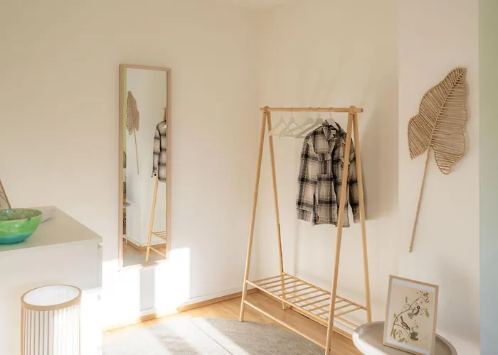 K15 Cozy, Unique & Spacious 3-room With Balcony Or Single By Lipa