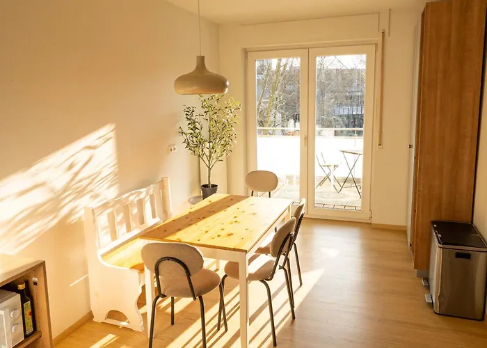 K15 Cozy, Unique & Spacious 3-room With Balcony Or Single By Lipa * Karlsruhe