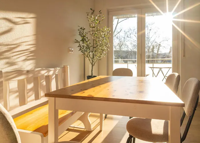 K15 Cozy, Unique & Spacious 3-room With Balcony Or Single By Lipa Appartement