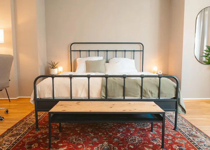 K15 Cozy, Unique & Spacious 3-room With Balcony Or Single By Lipa Karlsruhe